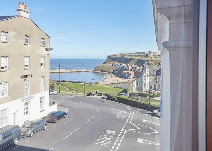 4, Khyber ウィットビー